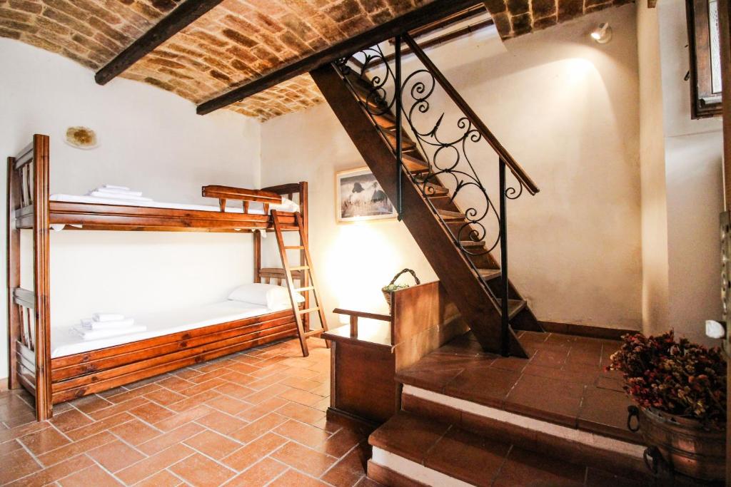 Santo'S House BnB photo 2