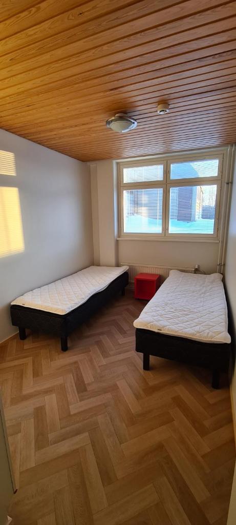Kattohuoneisto keskustassa photo 4