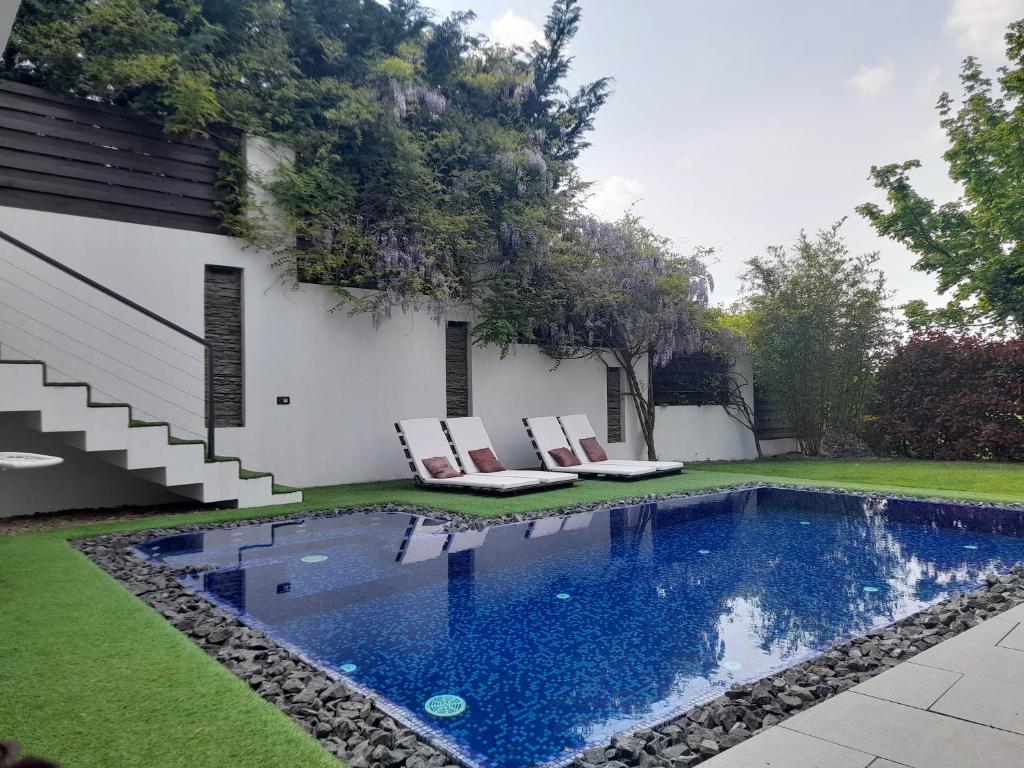 Private Family Villa photo 4