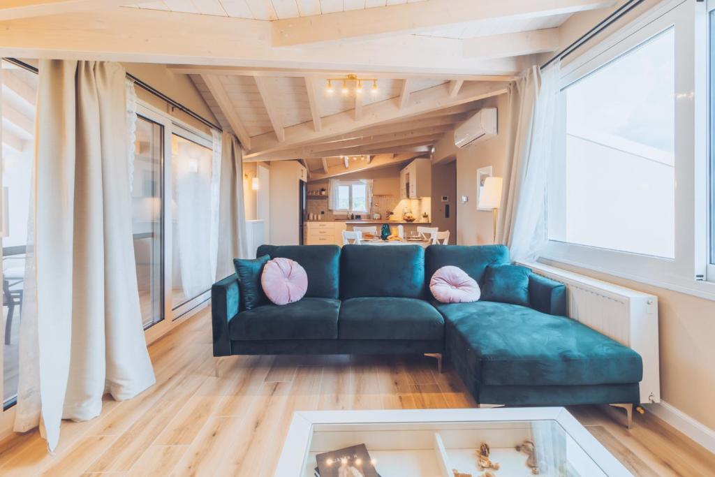Melena Premium Suites photo 2