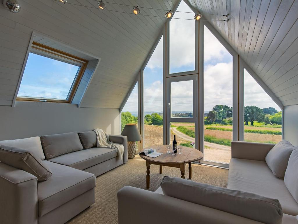 Holiday Home La Belle Vue - LOQ209 by Interhome photo 2