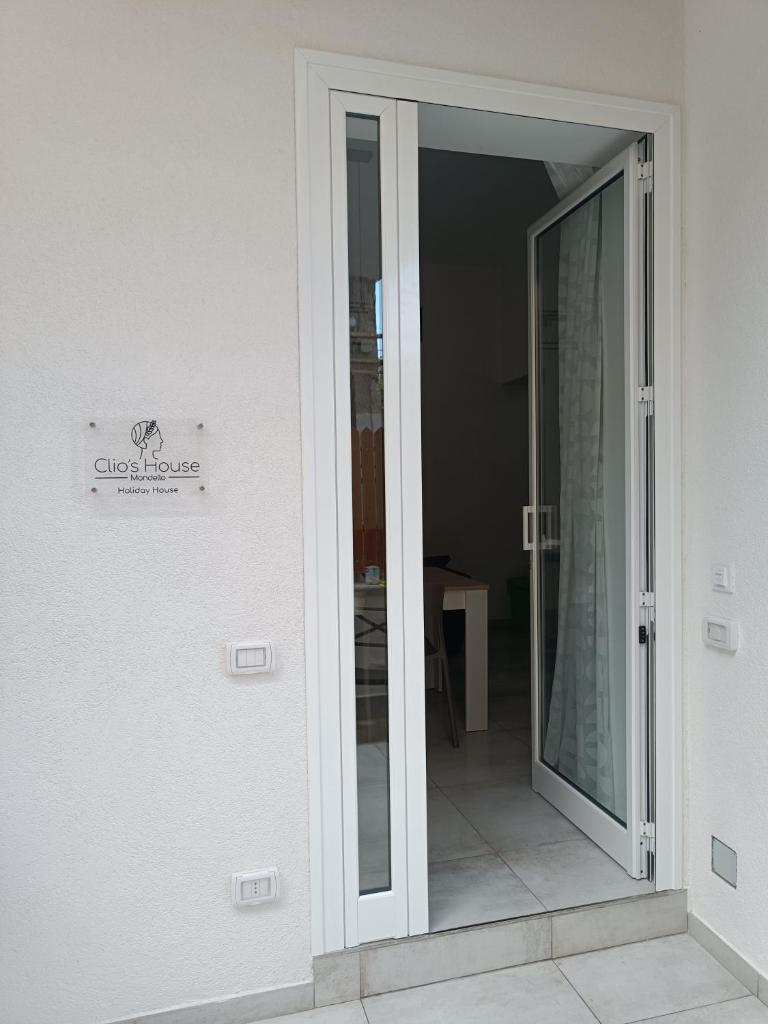 Clio's House - Mondello photo 2