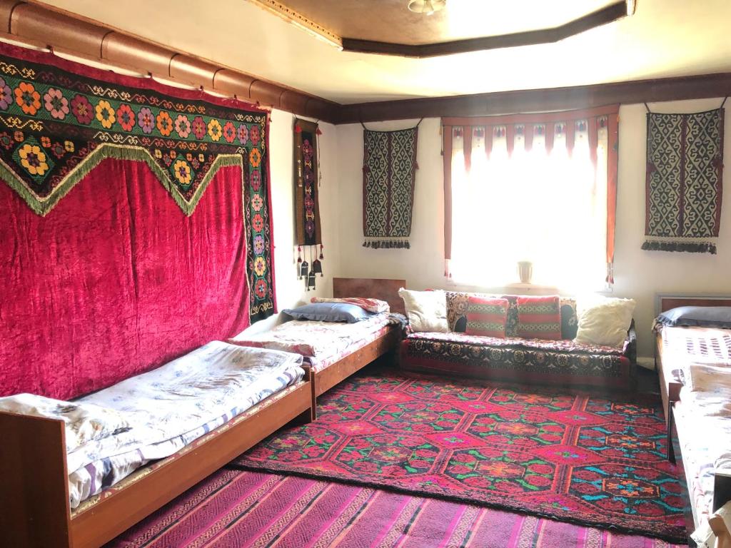 Tilek Guest House photo 2