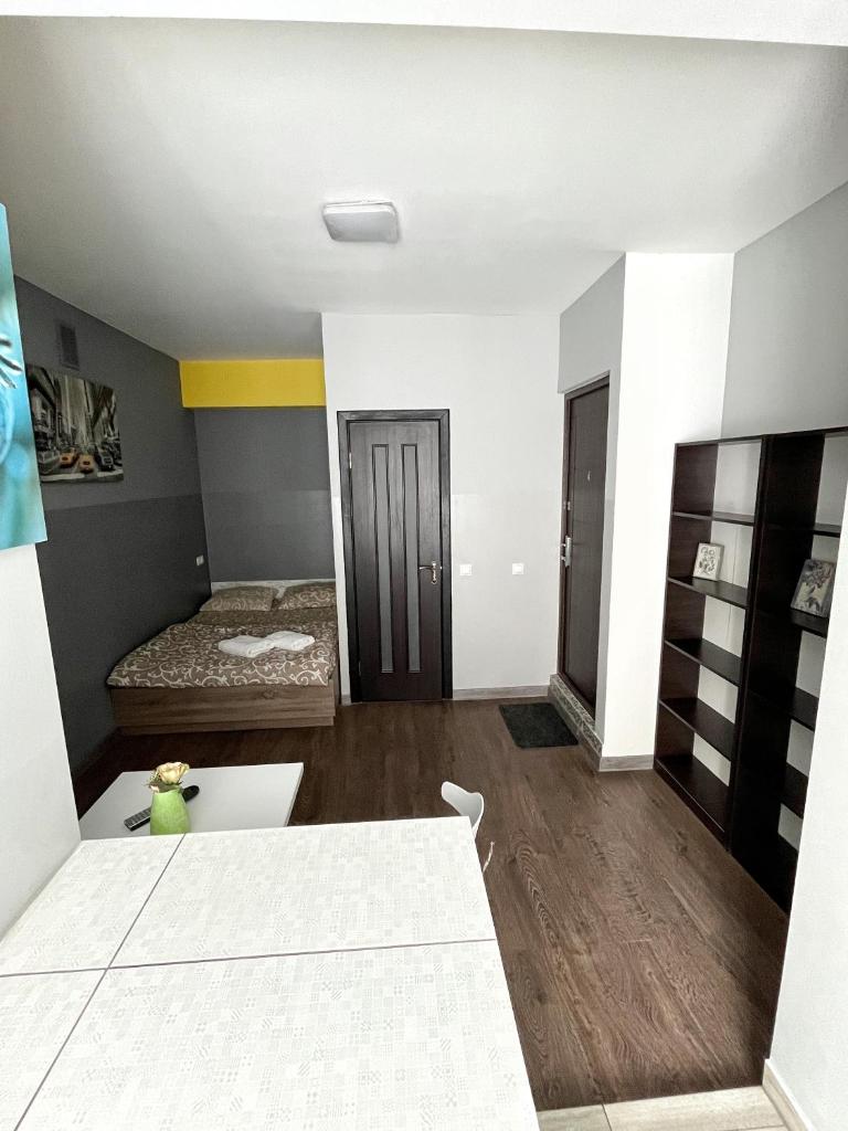 — Затишні Apartments — photo 4