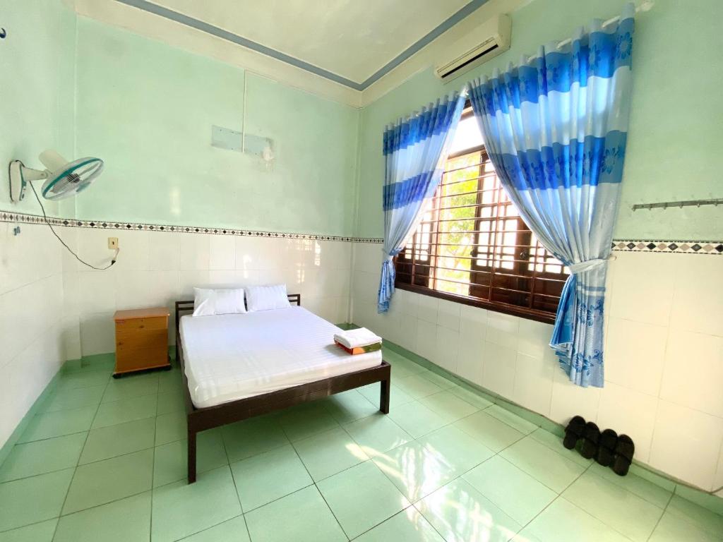 Nhà nghỉ Quốc Khánh