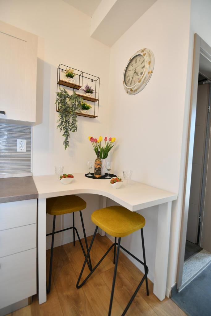 Palomino apartment photo 1
