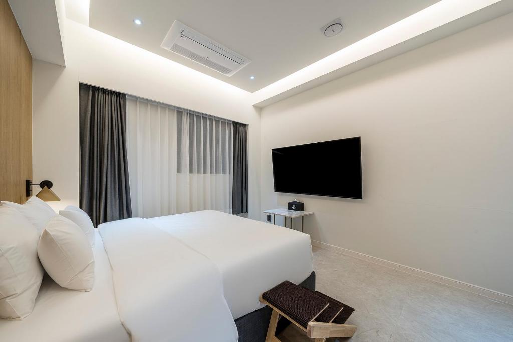Brown Dot Hotel Pyeonghwa plaza photo 2