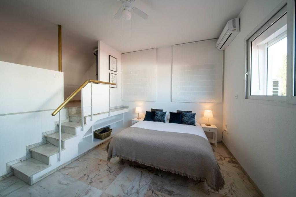 Charming 10 person Villa in Sevilla photo 4