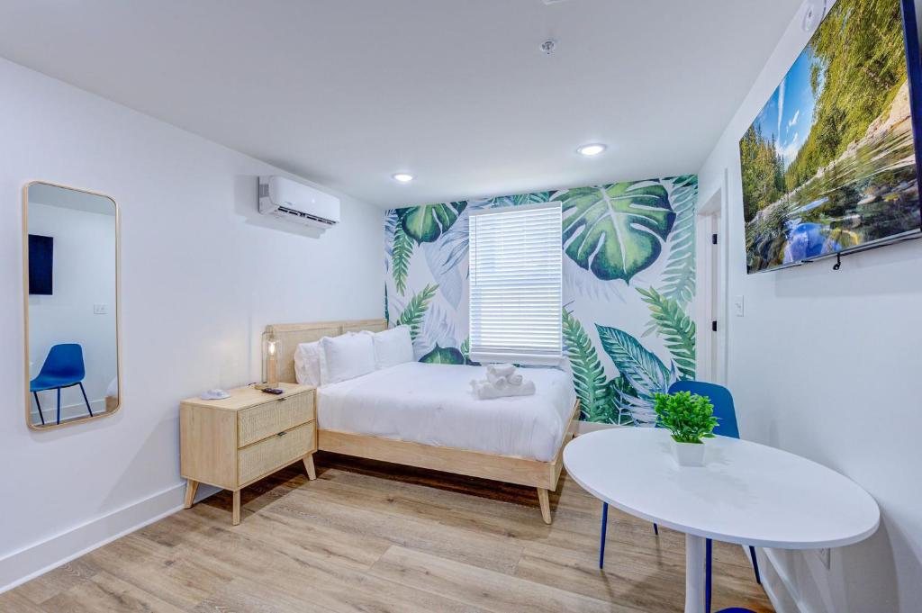 Cheetah Crush Studio Apartment image