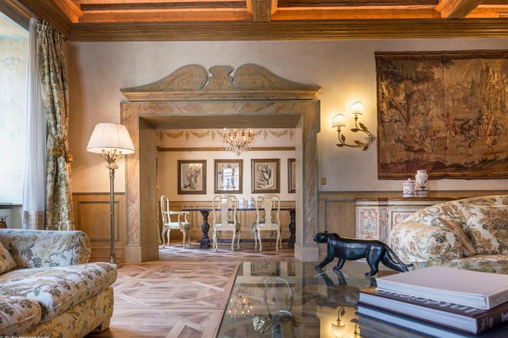 Annecy Historical Center - 160 square meter - 3 bedrooms & 3 bathrooms photo 3