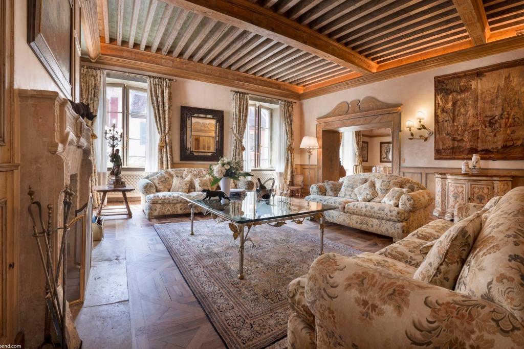 Annecy Historical Center - 160 square meter - 3 bedrooms & 3 bathrooms photo 1