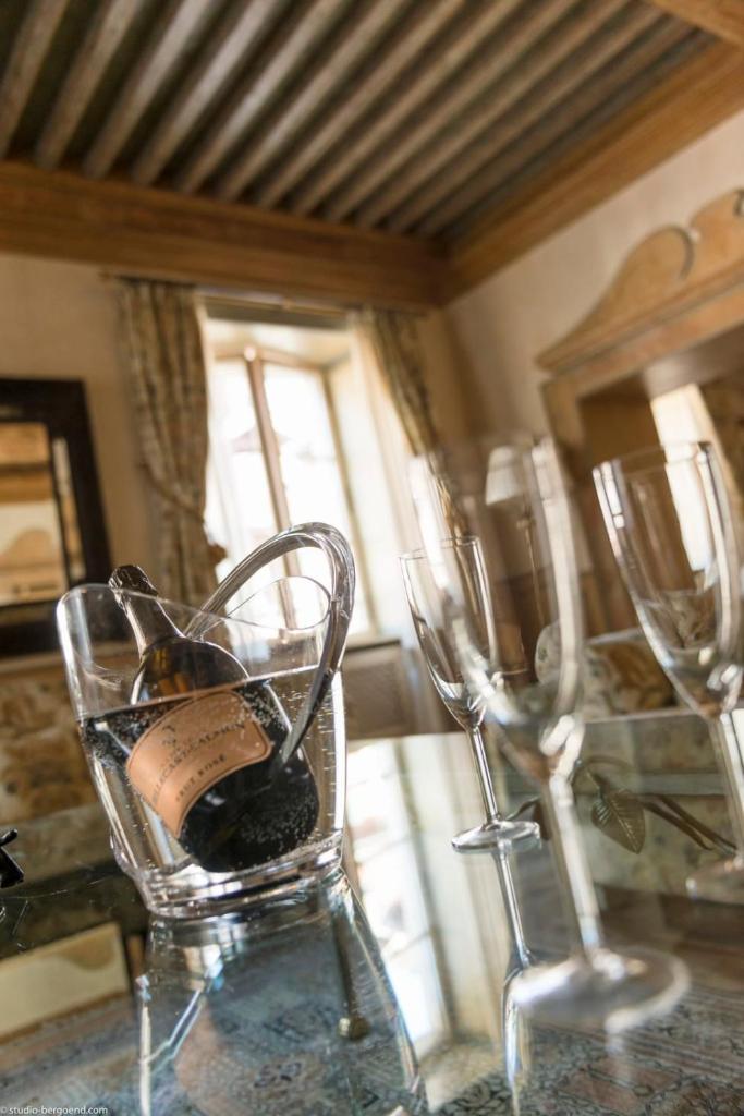 Annecy Historical Center - 160 square meter - 3 bedrooms & 3 bathrooms photo 2