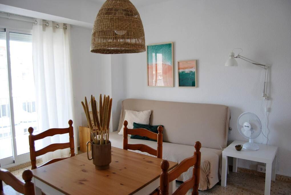 Apartamento primera línea de playa Gandia photo 2