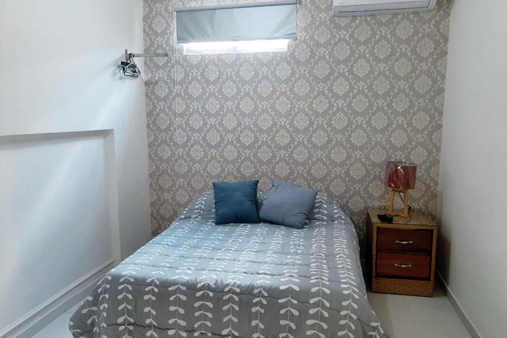 Malecon Rooms y Hotel photo 1