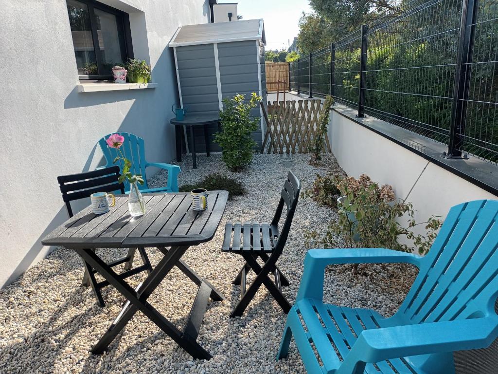 chambre d'hôte privative " la maison bleue à la mer" photo 4