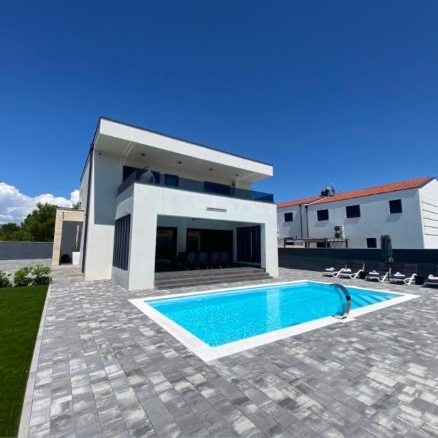 Villa Mila photo 3