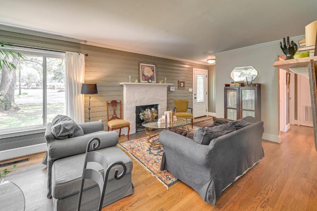 Cute Downtown Conway Duplex - 15 Mi to Beach! photo 4