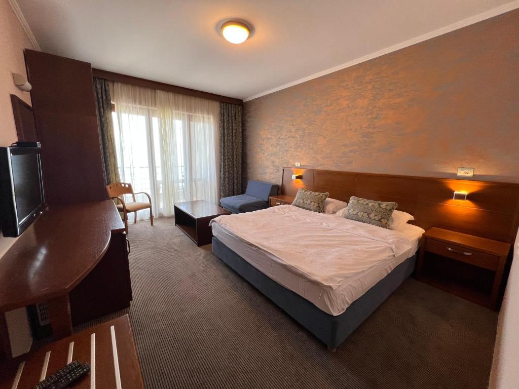 Hotel Millennium photo 3