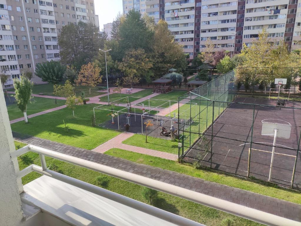 Beylikdüzü merkez site içi daire photo 3