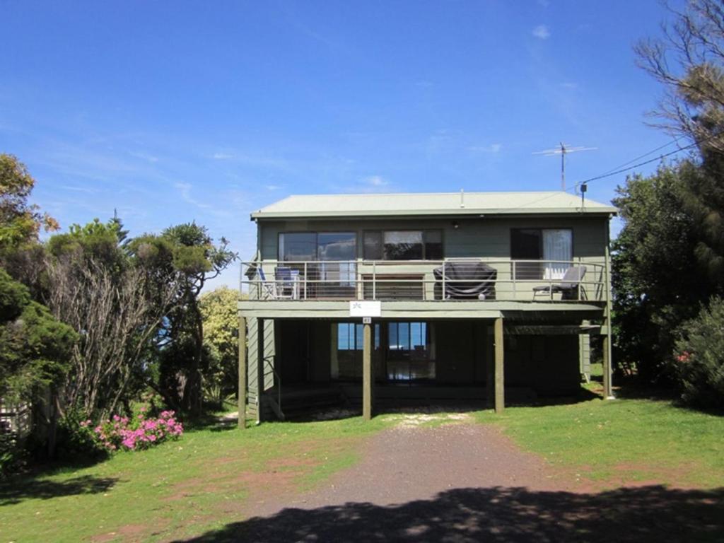 41 Waikiki Crescent photo 3