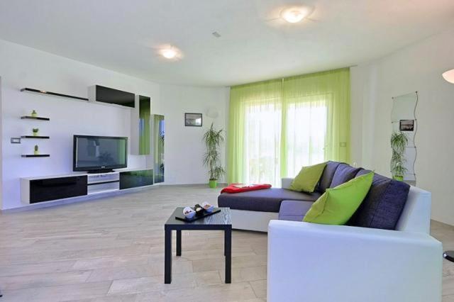 Villanova Apartments photo 4