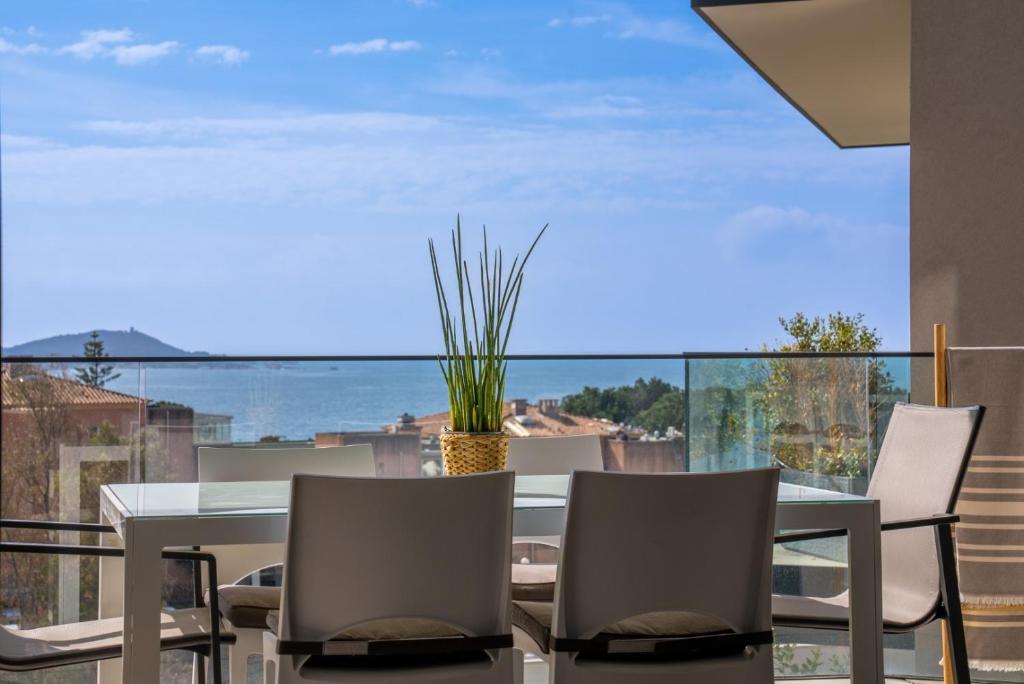 Agosta Sea View photo 3
