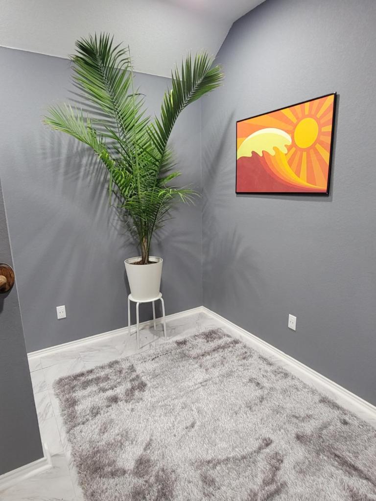 Nice & Cozy Bedroom at GP's