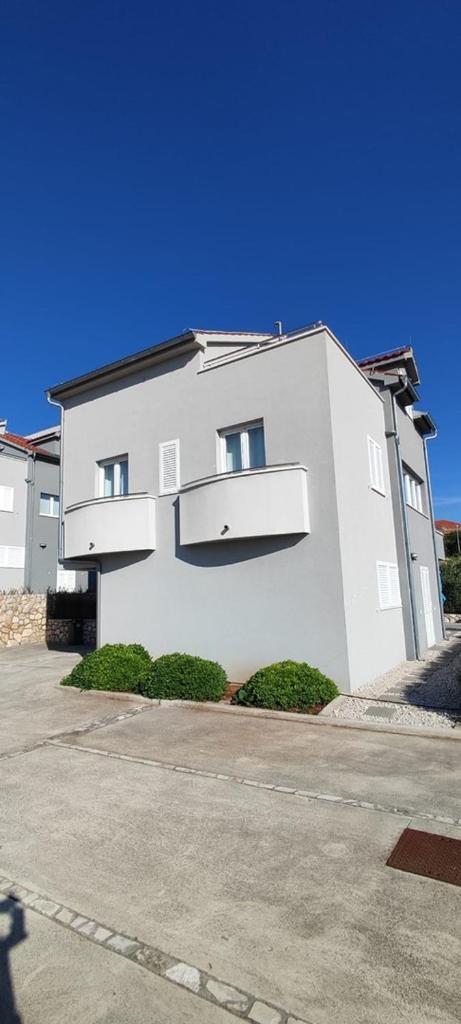 Apartments Lora photo 1