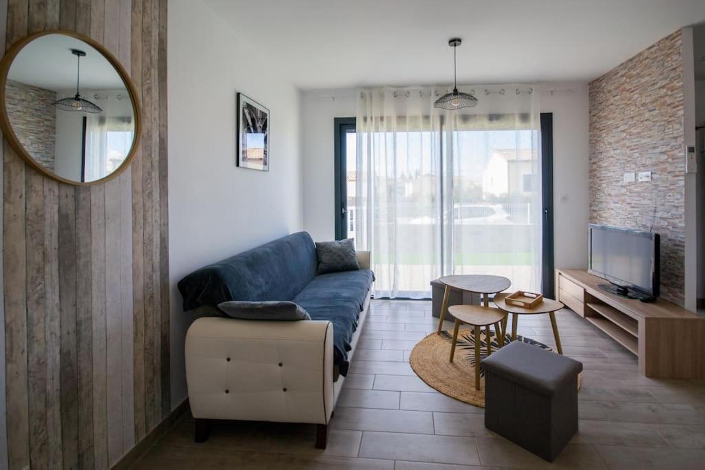 La casa du Lac YourHostHelper photo 3