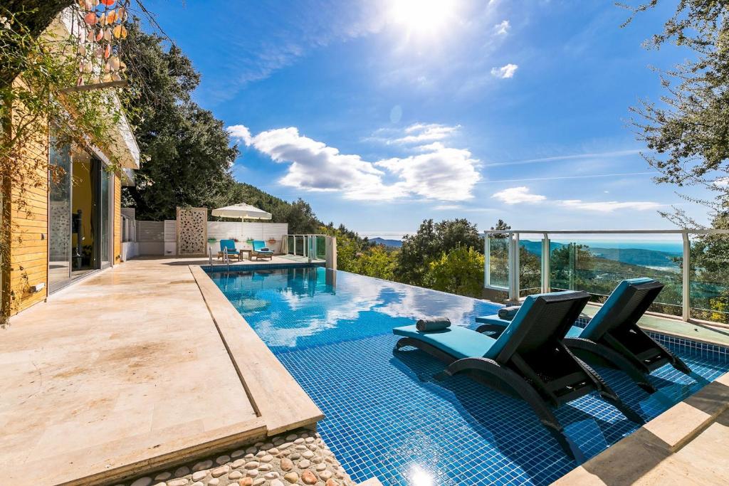 Villa Sezin photo 1