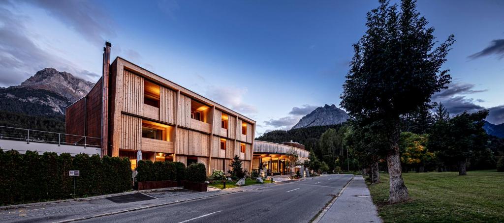 Hotel Arnica Scuol - Adults Only photo 4
