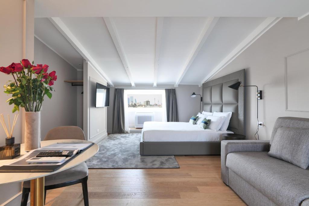 PRESTIGE BOUTIQUE APARTHOTEL - Piazza Duomo View, Milan