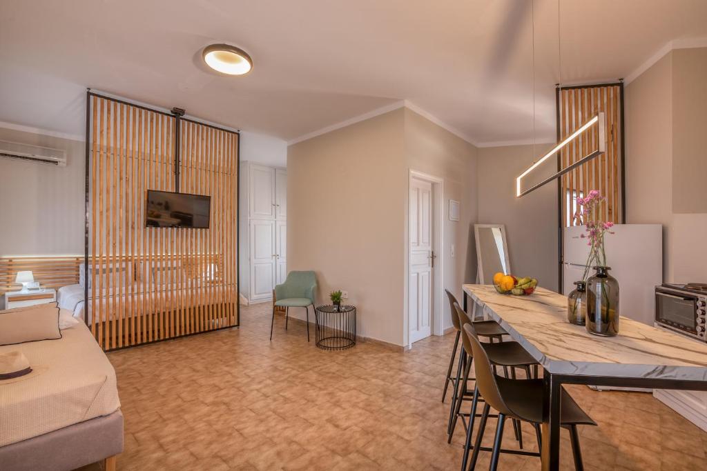 Georgia Vicky Studios & Apartments photo 3