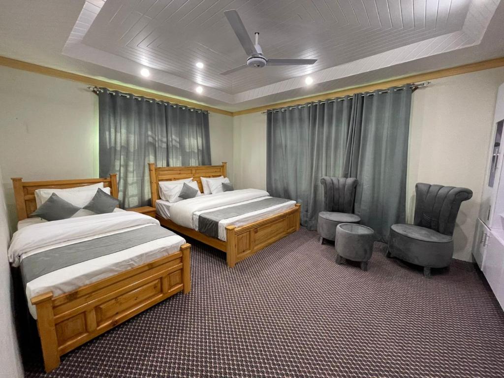 Skardu Saraye Hotel & Resort photo 4