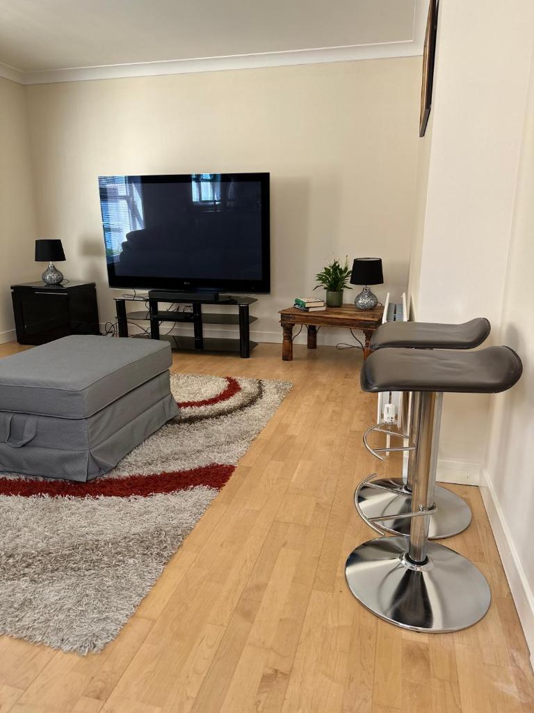 2 bed city centre executive apartment