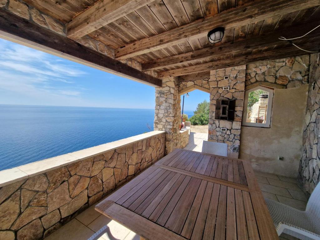 Oliventu - Tra gli ulivi sul mare photo 1