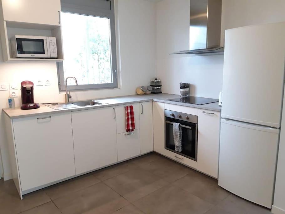T3 contemporain, plein centre, terrasse et parking photo 4