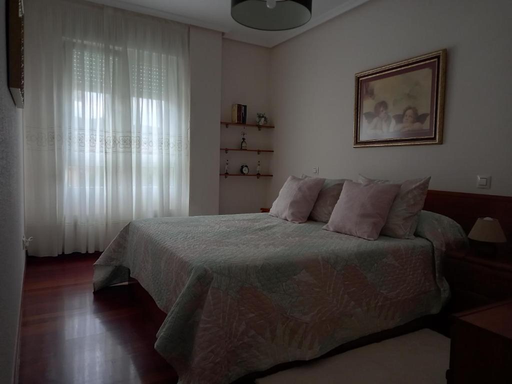 Los Rosales photo 2