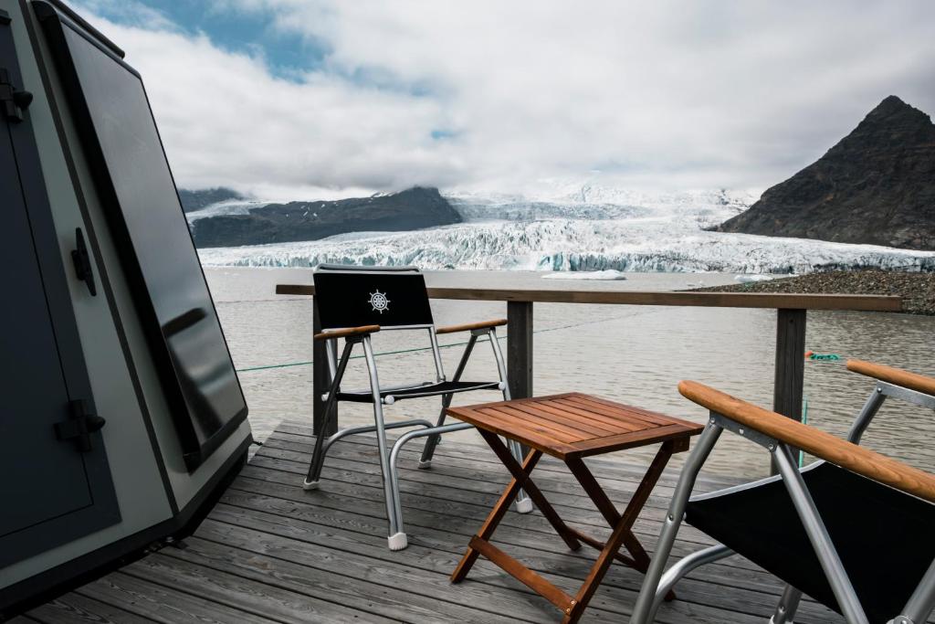 Fjallsarlon - Overnight adventure photo 2