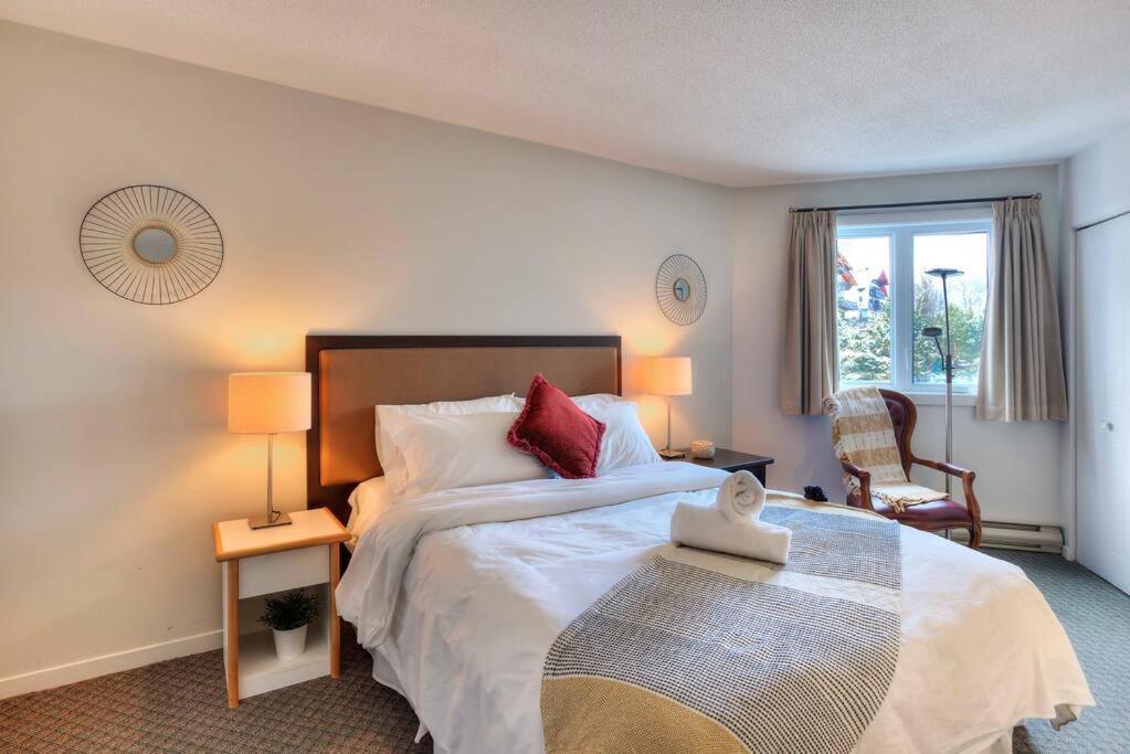 Tremblant Mountain Resort Condo! photo 3