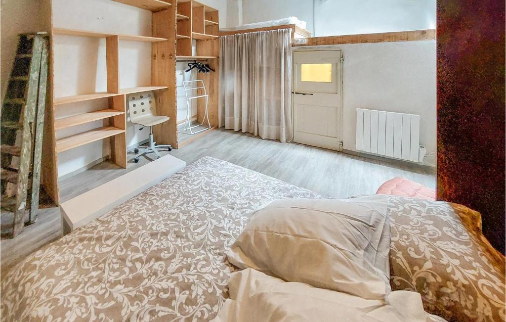 Amazing Home In Saint-zacharie With Wifi And 3 Bedrooms photo 2