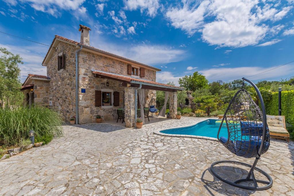 Holiday house ANDREA with pool photo 3