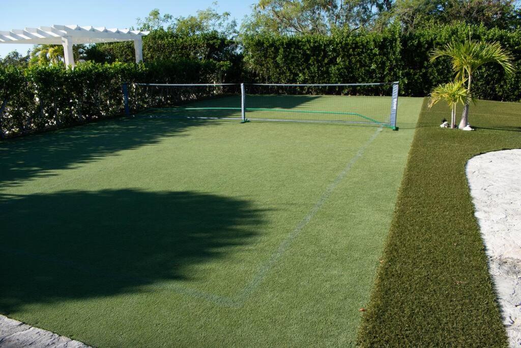 2 Bed 2bath Cottage Pickleball Court Pool photo 1