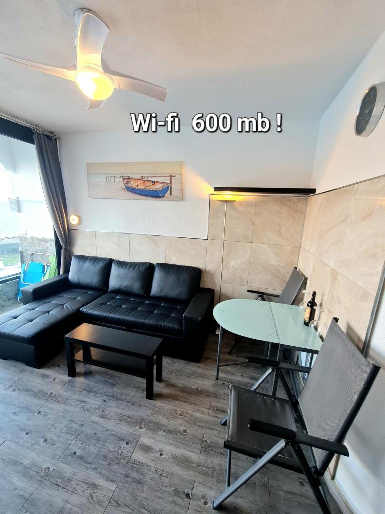 OCEANFRONT DELUXE-45m,TRANSFE R-inc ! 600 mb, 2 Big POOLs,2AirCondition, 2TV-65",DISHWASHER,Lift,Amadores View ! photo 3