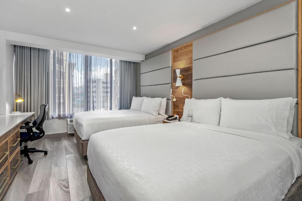 Holiday Inn Express San Juan Condado, an IHG Hotel photo 3