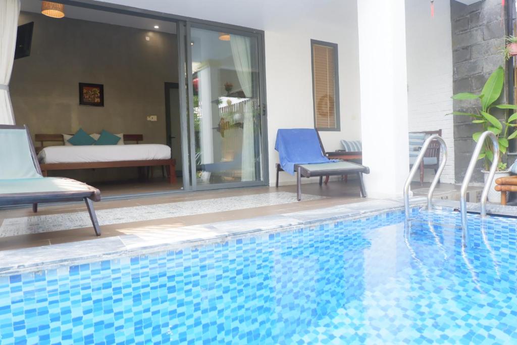 Hidden Beach Bungalow Sea View