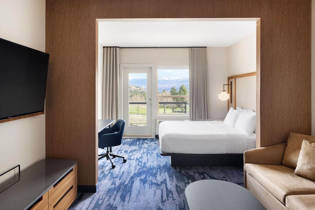 Fairfield Inn & Suites by Marriott West Kelowna photo 3