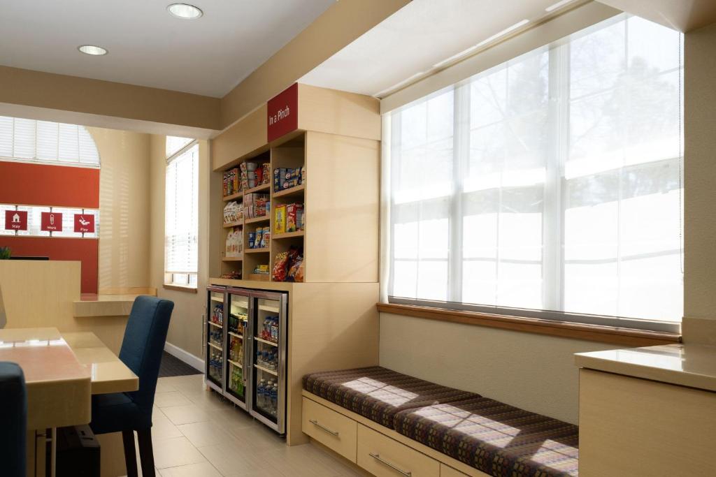 TownePlace Suites San Jose Cupertino photo 4