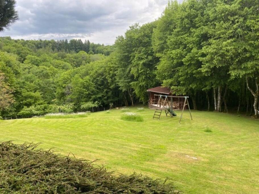 Jolie maison en plein pays vert. photo 4