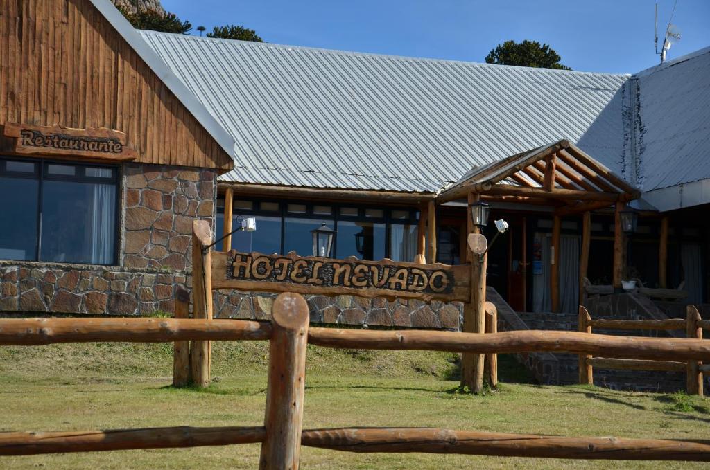 Hotel y Cabañas del Nevado photo 4